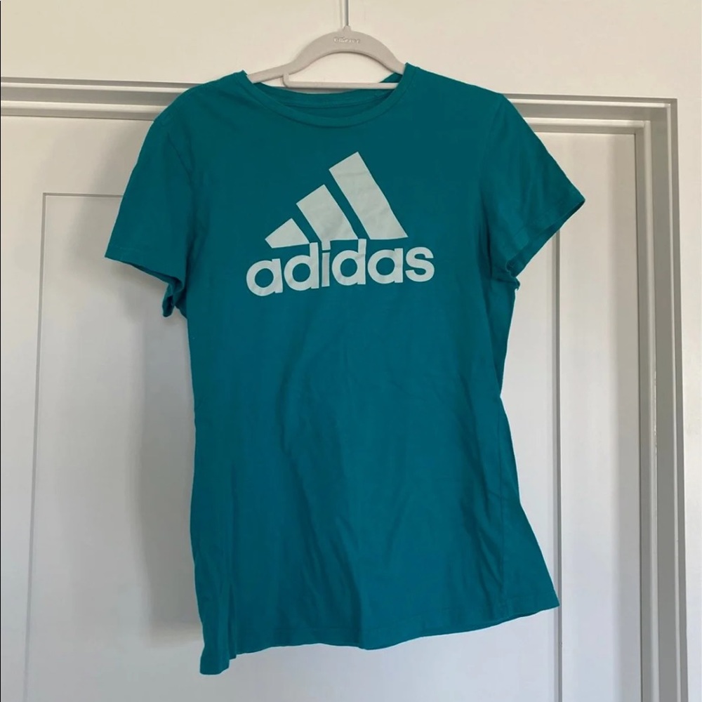 Adidas T-shirt